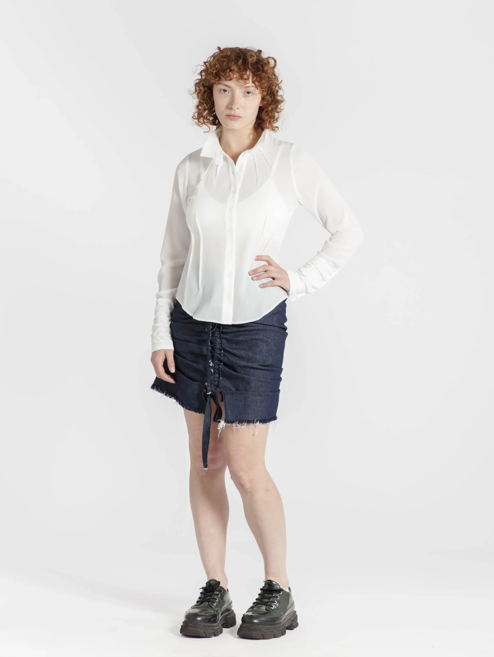 chemise-femme-cosmos-createur-japonais-crepe-fluide-blanc-face