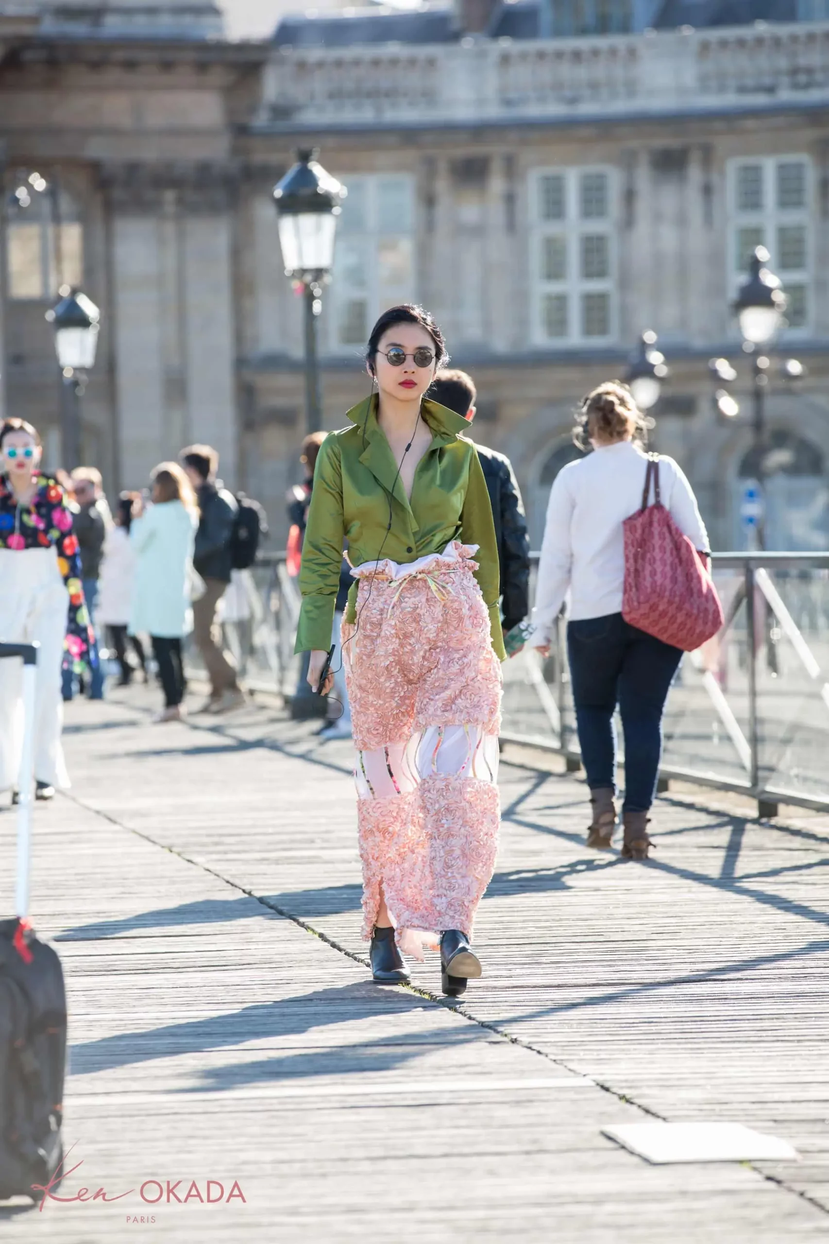defile-Pont-des-arts-collection-ss17-createur-japonais-okada-paris