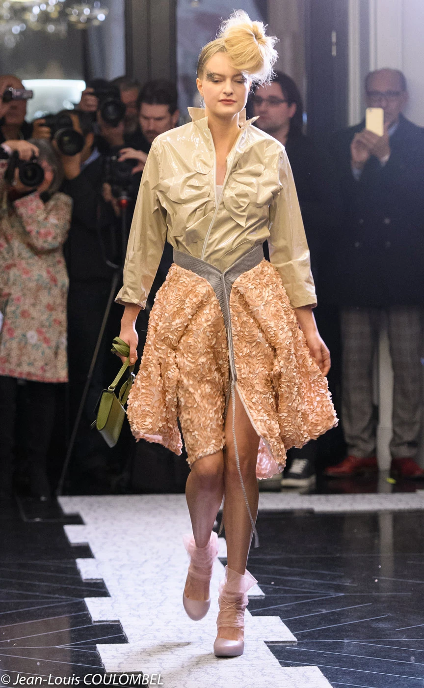 ensemble par okada paris pour la collection SS18