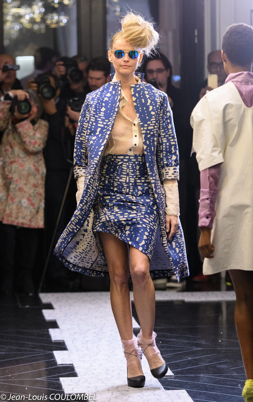 ensemble bleu blanc collection fw18 designer japonais | okada paris